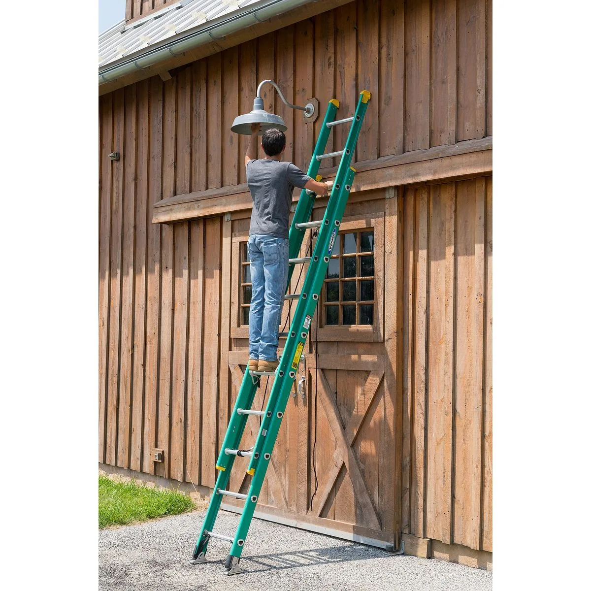 Extension Ladder Fiberglass Type 11 20' 225lb product image